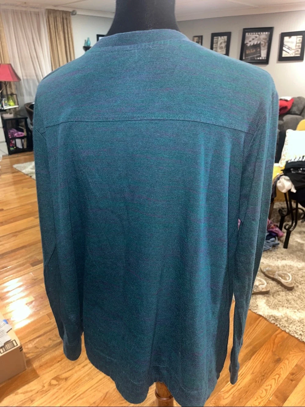 Nike lightweight crewneck